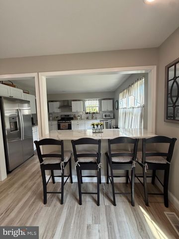 1030 RAINBOW CIRCLE, Pittsgrove, NJ 08318