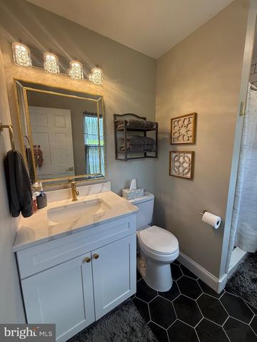 1030 RAINBOW CIRCLE, Pittsgrove, NJ 08318