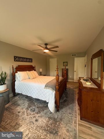 1030 RAINBOW CIRCLE, Pittsgrove, NJ 08318