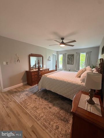1030 RAINBOW CIRCLE, Pittsgrove, NJ 08318