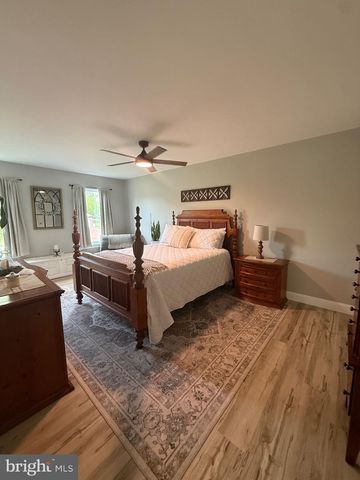 1030 RAINBOW CIRCLE, Pittsgrove, NJ 08318