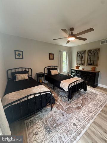 1030 RAINBOW CIRCLE, Pittsgrove, NJ 08318