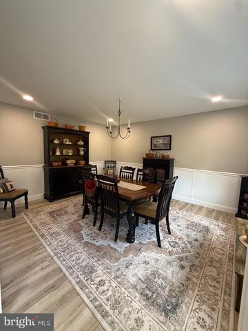 1030 RAINBOW CIRCLE, Pittsgrove, NJ 08318