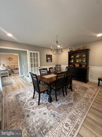 1030 RAINBOW CIRCLE, Pittsgrove, NJ 08318