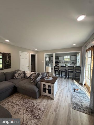 1030 RAINBOW CIRCLE, Pittsgrove, NJ 08318