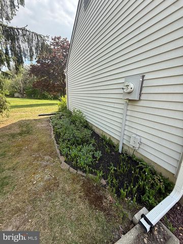 1030 RAINBOW CIRCLE, Pittsgrove, NJ 08318