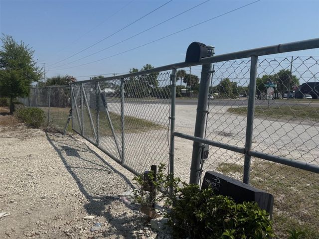 2625 PALM AVENUE, Apopka, FL 32703