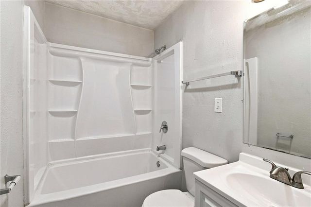 10200 Top Tree Court, Jonesboro, GA 30238