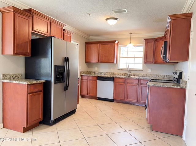 2807 SACK Drive W, Jacksonville, FL 32216