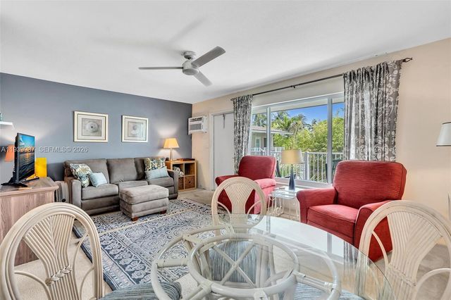 2501 N Ocean Blvd 18, Pompano Beach, FL 33062