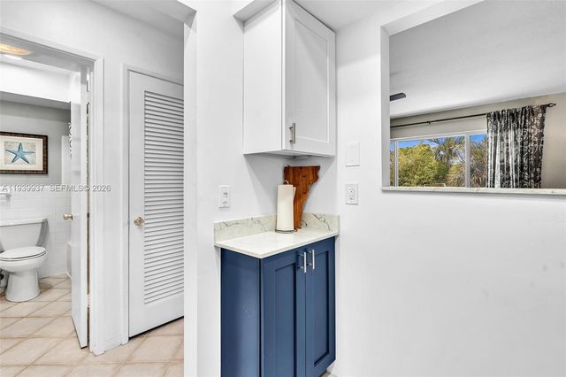 2501 N Ocean Blvd 18, Pompano Beach, FL 33062