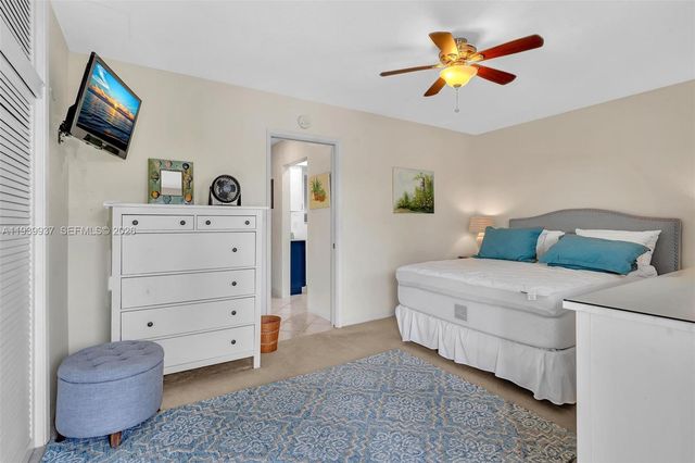 2501 N Ocean Blvd 18, Pompano Beach, FL 33062