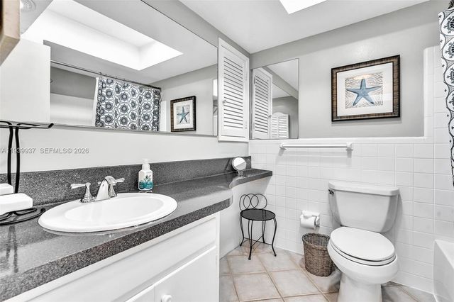 2501 N Ocean Blvd 18, Pompano Beach, FL 33062