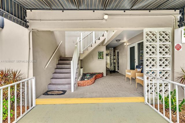 2501 N Ocean Blvd 18, Pompano Beach, FL 33062