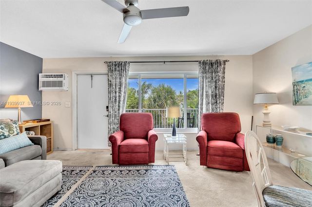 2501 N Ocean Blvd 18, Pompano Beach, FL 33062