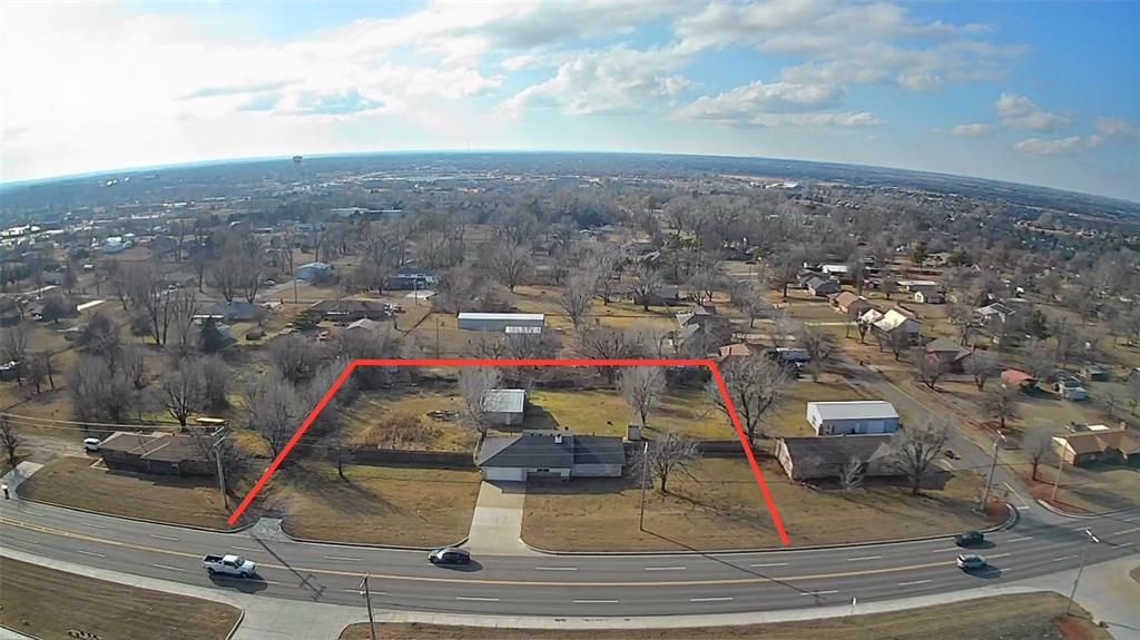 519 N Sara Road, Mustang, OK 73064