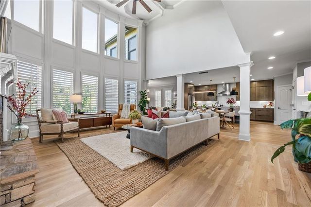 4526 Meadowland Way, Flowery Branch, GA 30542