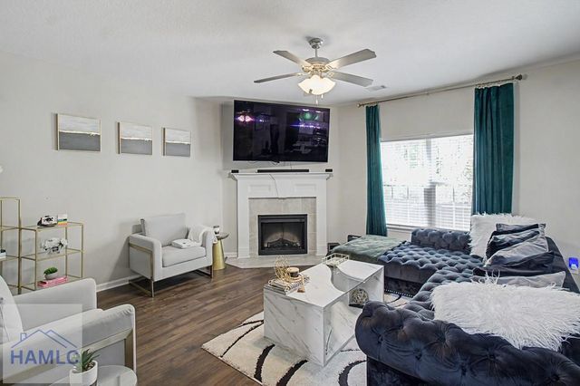 131 Sapwood Way, Hinesville, GA 31313