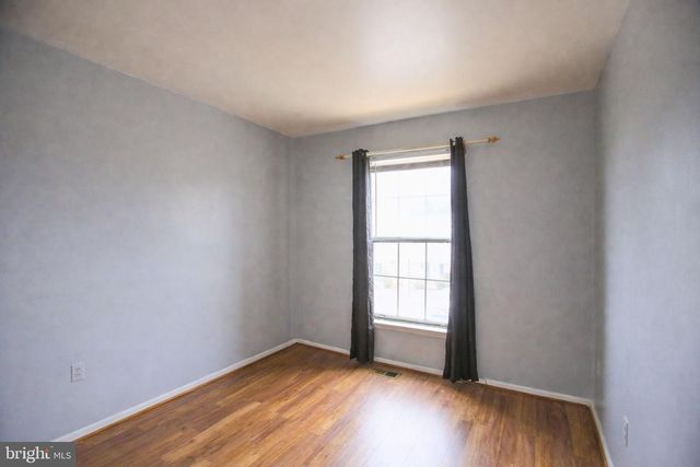 9002 CONTINENTAL PL, Landover, MD 20785