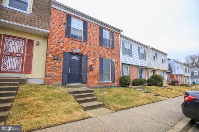 9002 CONTINENTAL PL, Landover, MD 20785