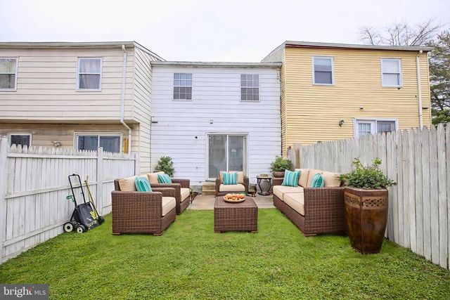 9002 CONTINENTAL PL, Landover, MD 20785