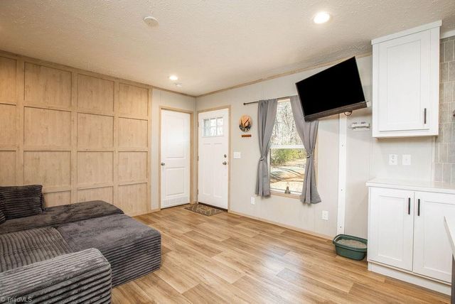 275 Beaver Creek Road, Mayodan, NC 27027