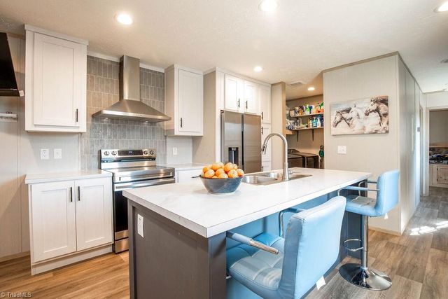 275 Beaver Creek Road, Mayodan, NC 27027