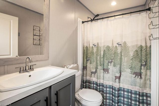 275 Beaver Creek Road, Mayodan, NC 27027