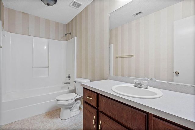 1802 Woodmont Drive, Semmes, AL 36575