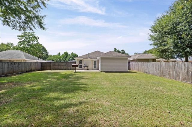 1802 Woodmont Drive, Semmes, AL 36575