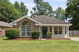 1802 Woodmont Drive, Semmes, AL 36575