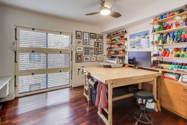 5551 S University Avenue 3, Chicago, IL 60637