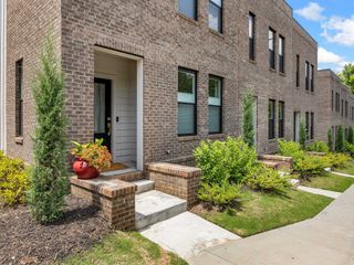 296 College Street, Spartanburg, SC 29303