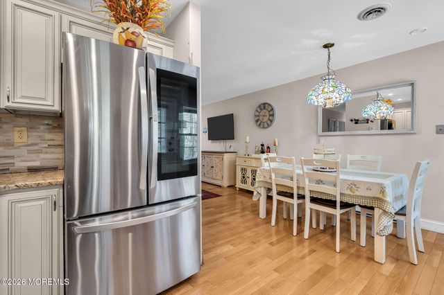 717B Buckingham Drive, Lakewood, NJ 08701