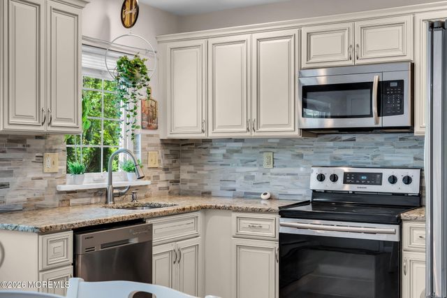 717B Buckingham Drive, Lakewood, NJ 08701
