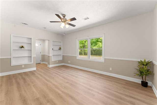 176 Moss Road, Dawsonville, GA 30534