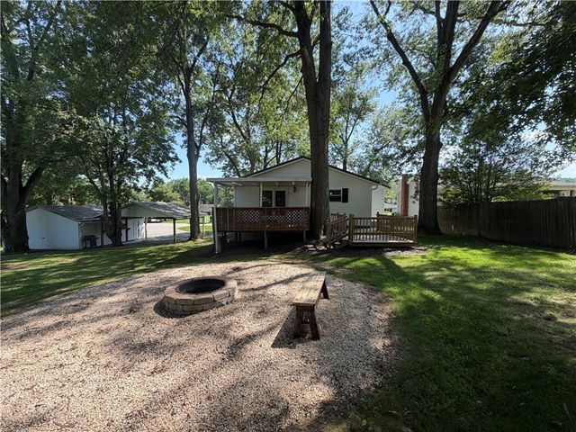 2322 W Belmont Ave, Canton Twp, PA 15301