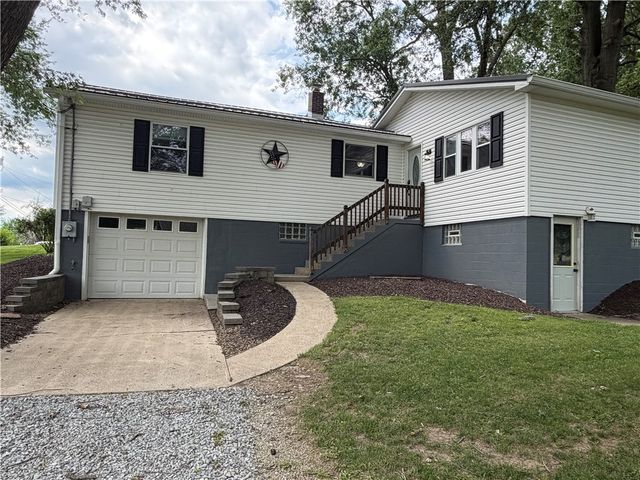 2322 W Belmont Ave, Canton Twp, PA 15301