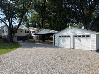 2322 W Belmont Ave, Canton Twp, PA 15301