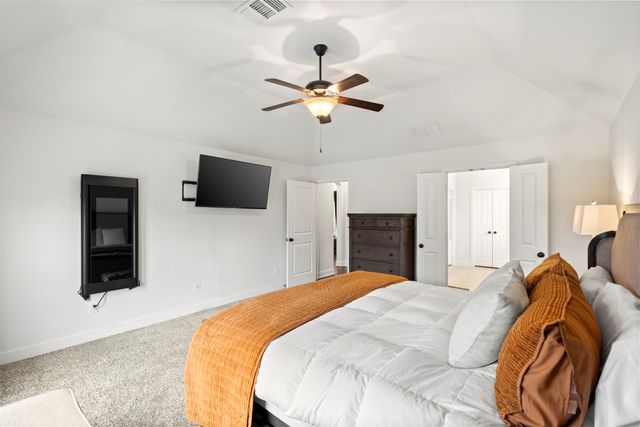 5601 Cornelia Court, Midlothian, TX 76065