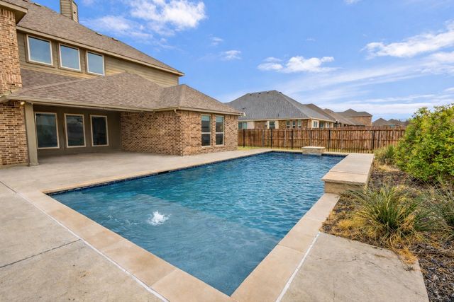 5601 Cornelia Court, Midlothian, TX 76065