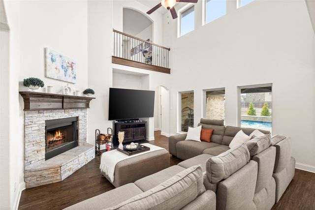 5601 Cornelia Court, Midlothian, TX 76065