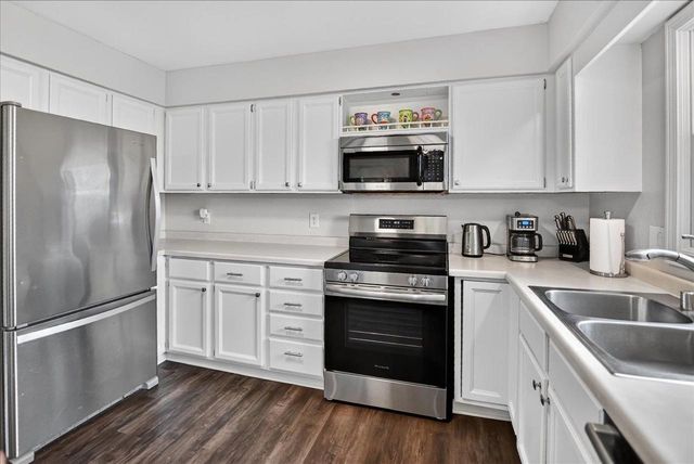 505 Dennis Drive, Deforest, WI 53532