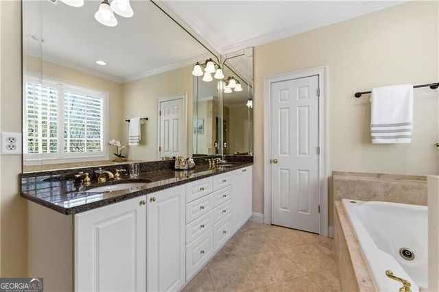 633 Longwood Drive NW, Atlanta, GA 30305