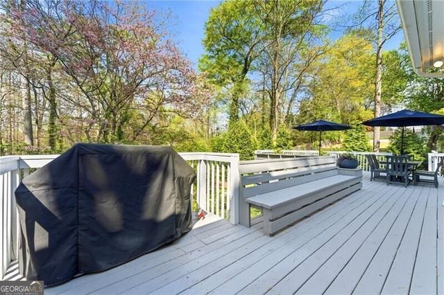 633 Longwood Drive NW, Atlanta, GA 30305