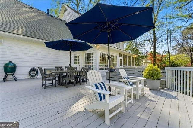 633 Longwood Drive NW, Atlanta, GA 30305