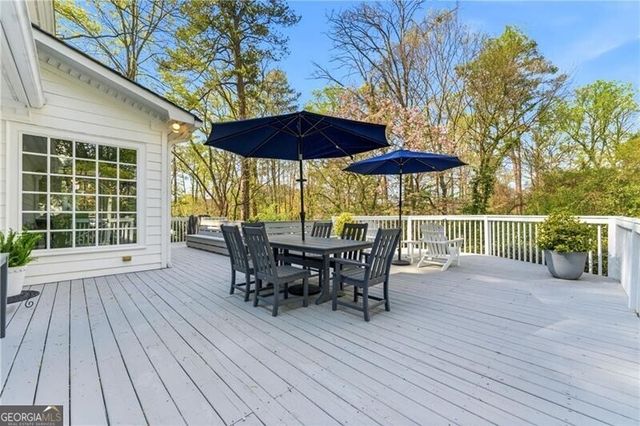 633 Longwood Drive NW, Atlanta, GA 30305