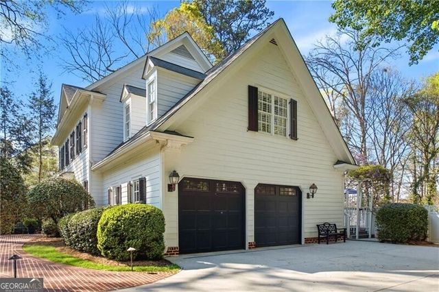 633 Longwood Drive NW, Atlanta, GA 30305