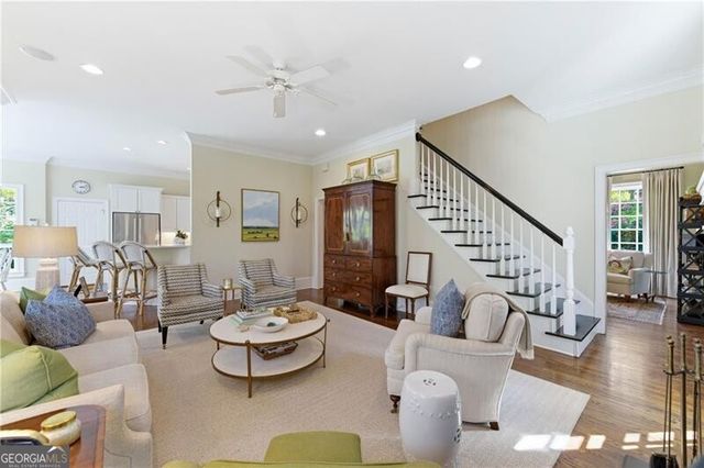 633 Longwood Drive NW, Atlanta, GA 30305