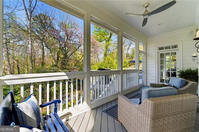 633 Longwood Drive NW, Atlanta, GA 30305